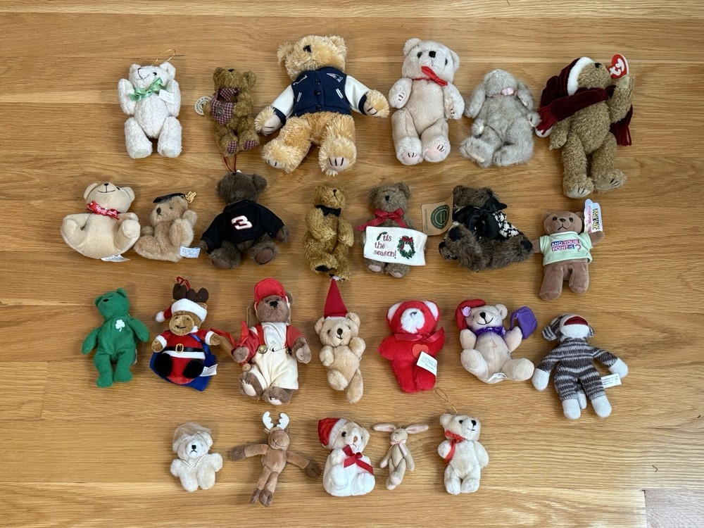 TEDDY BEAR LOT Stuffed Toys Vintage Plush Jointed Boyds Bears Russ NFL Ty Mix