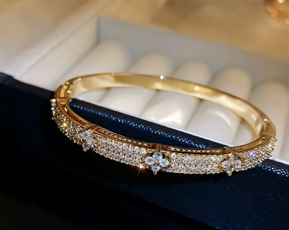18K Gold Plated PVD Bracelet – Waterproof, Elegant & Durable Women’s Jewelry