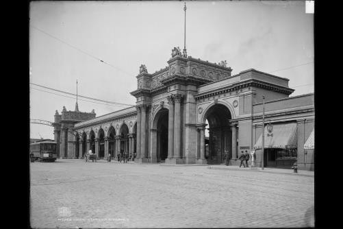 Union Station,railroad buildings,Columbus,Ohio,OH,Detroit Publishing Co,c1904