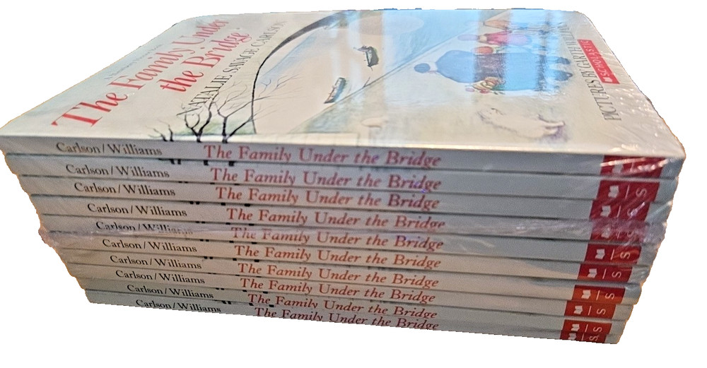 The Family Under the Bridge: Lot of 10 (NEW) Paperbacks by Natalie Carlson