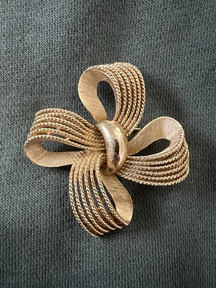Trifari Vintage Gold-Tone Brooch