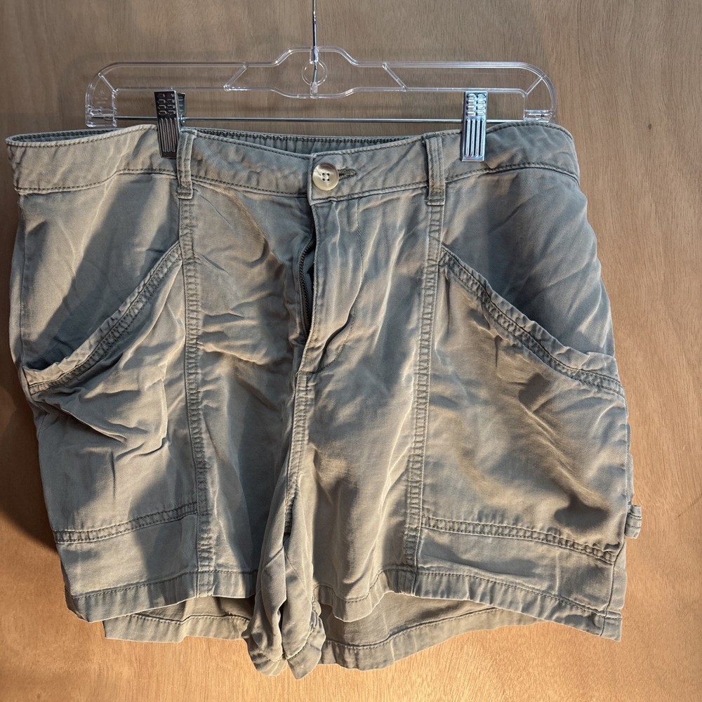 Maurice's Women's Plus Size 18 Khaki Tan Shorts with Pockets Size XL