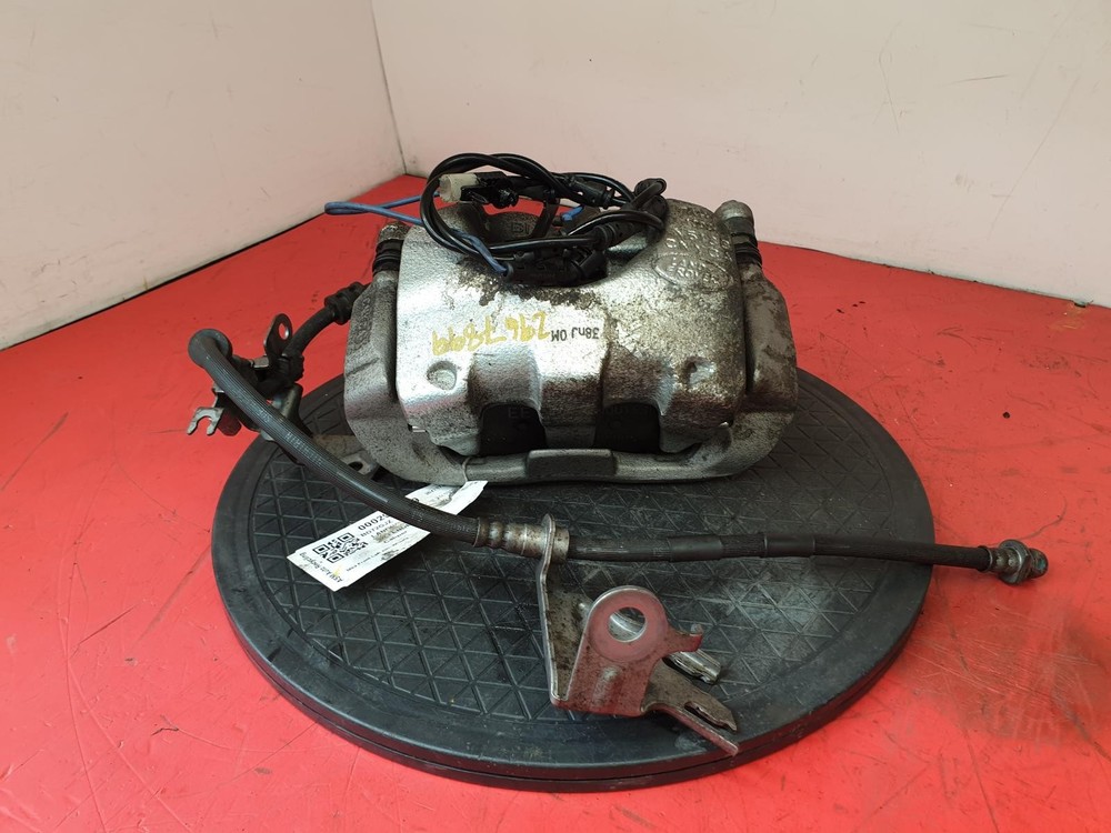 LANDROVER DEFENDER NEARSIDE FRONT BRAKE CALIPER 2022 3.0L DIESEL D250 I6 MHEV