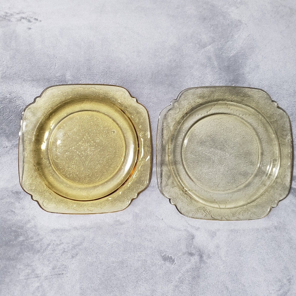 2 MADRID Pattern Depression Glass Amber 9