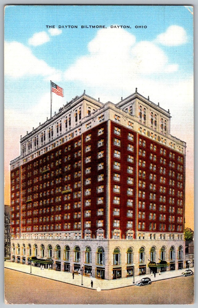 Vtg Linen Postcard Biltmore Hotel Building Dayton, OH 1930s