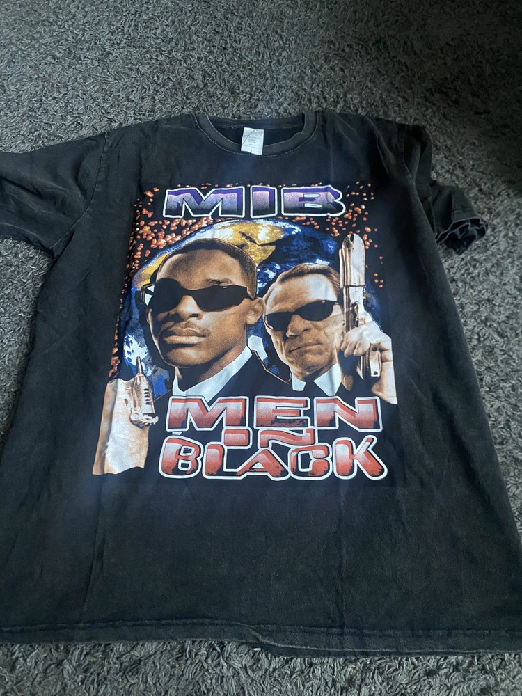 Men In Black will smith alien  Movie Rap Tee Shirt