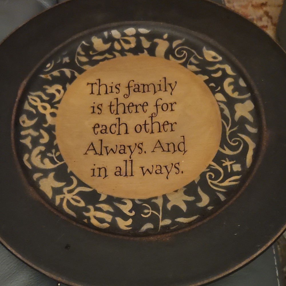 Barbara Lloyd Wood Decorative Plate Black & Beige Round Floral Family Quote