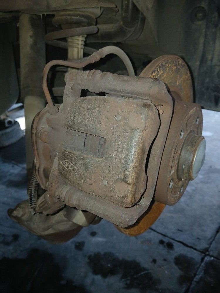 32338814 rear right brake caliper Renault Scenic III Grand 2010 1207364