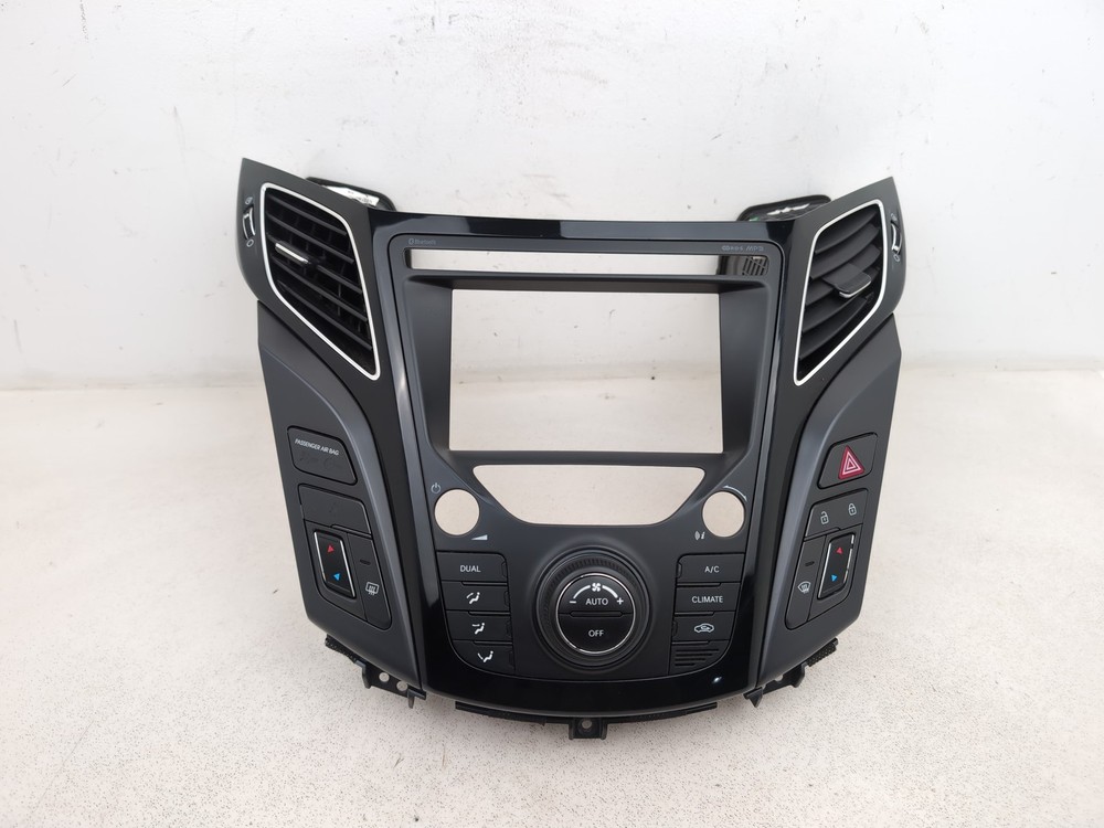HYUNDAI I40 CRDI 2012 Heater Control Assembly PANEL WITH AIR VENTS 972503ZXXX