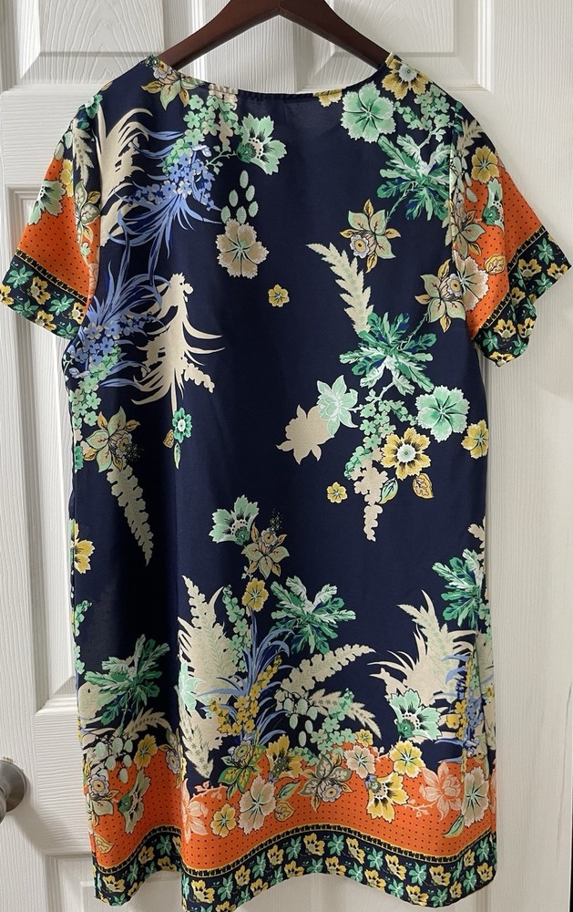 Women’s Multicolor Floral Blouse Short Sleeve Round Neck Regular