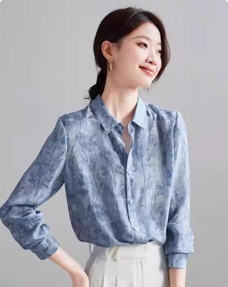 Women's Lapel Long-Sleeved Top Silk Retro Style Lapel Shirt Sping Summer