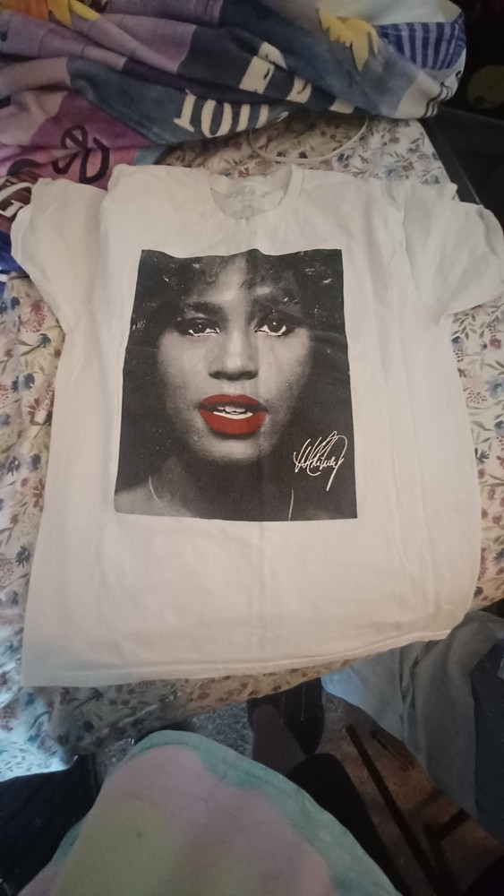 Whitney Houston White Graphic Print Cotton Short Sleeve Women's T-Shirt Size M