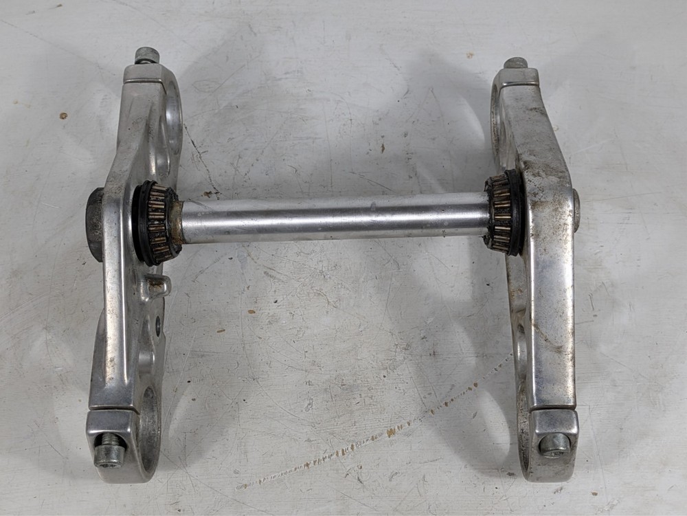 2002 Harley Davidson V-Rod VRSC VRSCA Triple Tree Steering Stem Fork Clamp