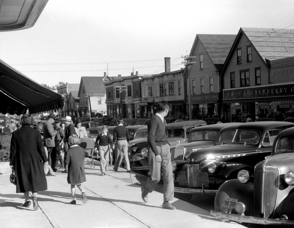1940 Main Street, Caribou, Maine Vintage Photograph 8.5