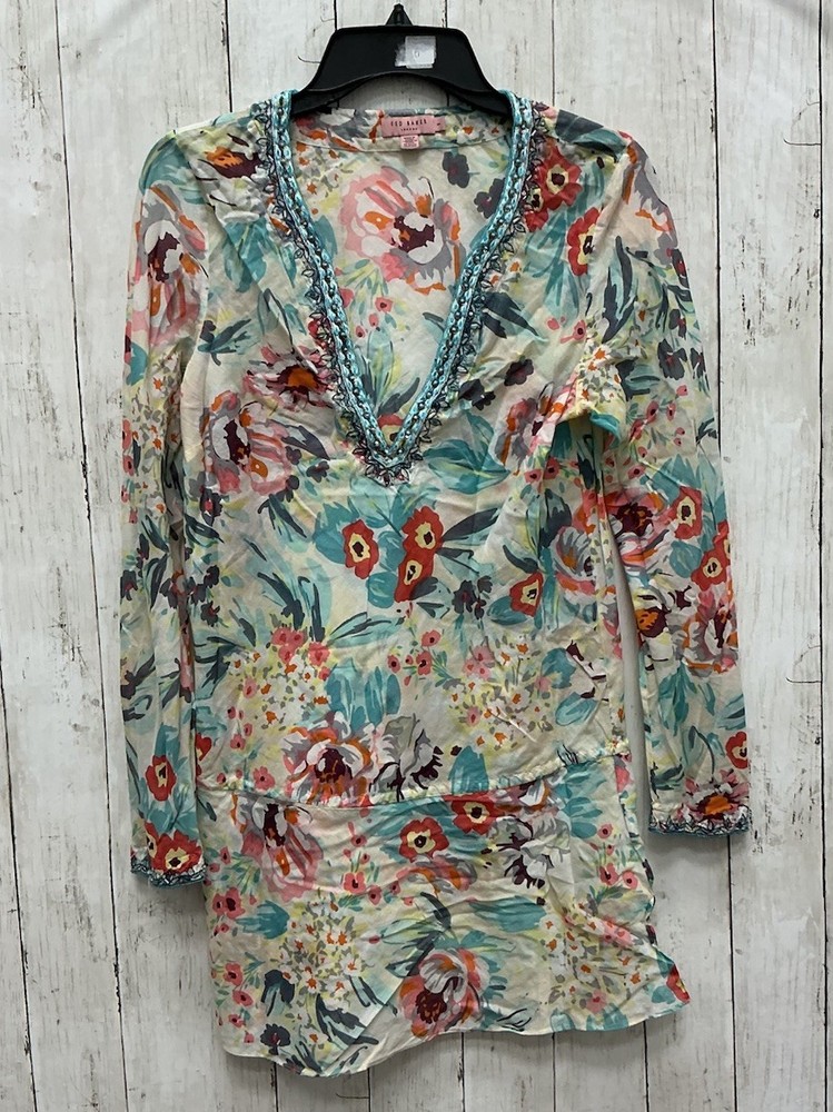 Ted Baker V- Neck Floral 3/4 Sleeve Top Size 1 US4 0506–242