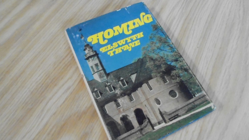 Homing by Elswyth Thane and Hawthorn (1985, Hardcover)