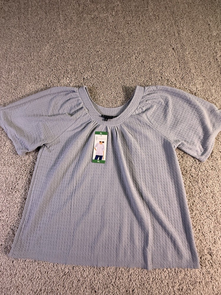 NWT Bobeau Women’s Blouse Size XL Blue Boho Short Sleeve