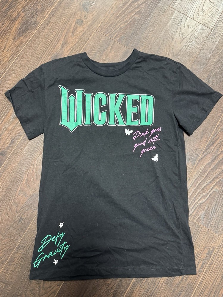 Wicked Black Mens Vintage Throwback T-Shirt Defy Gravity Size Adult Small