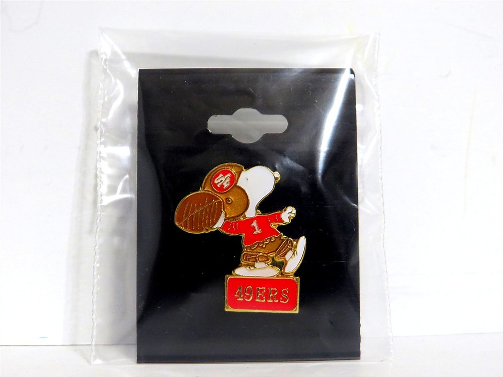 Snoopy Peanuts Quantasia Vintage Nfl Football Pin San Francisco 49Ers 1970'S