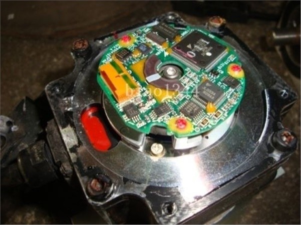 Used 1Pcs Servo Motor Encoder SGMAH-02ABA Sgmph Yaskawa Plc Module ci