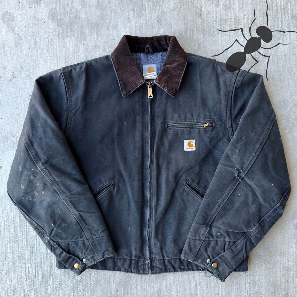 Vintage Y2K Carhartt J01 black Detroit work wear jacket