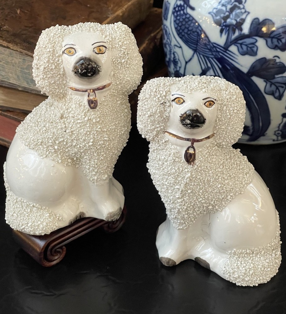 Antique English Staffordshire Spaniel White Textural Hunt Mantle Dog Pair 4.5”