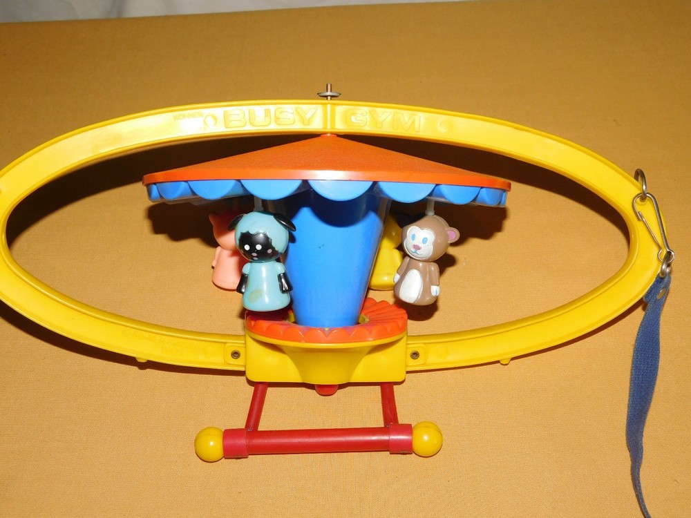 VINTAGE 1969 KHONER BROS BUSY GYM CRIB CRADLE CAROUSEL SPIN BABY TOY