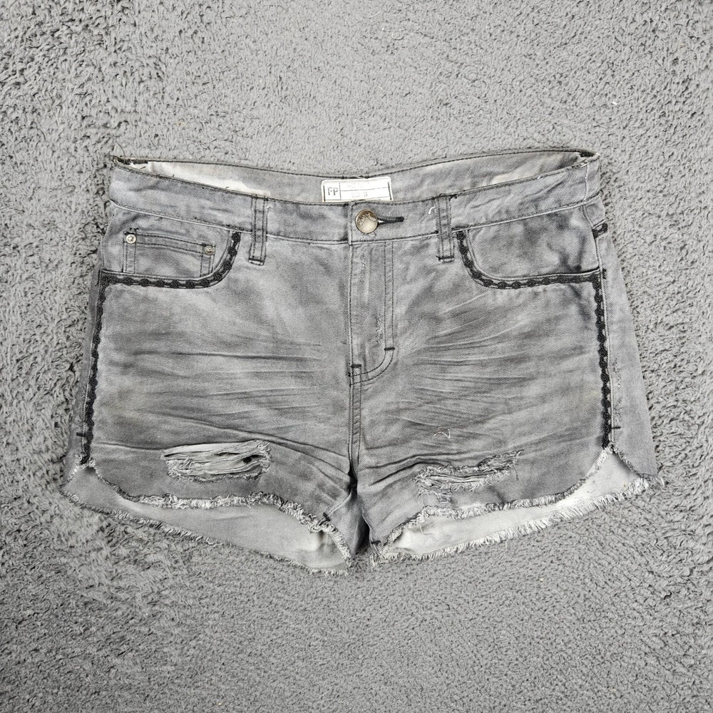 Free People Gray Distressed Embroidered Trim Cut Off Denim Shorts Size 29