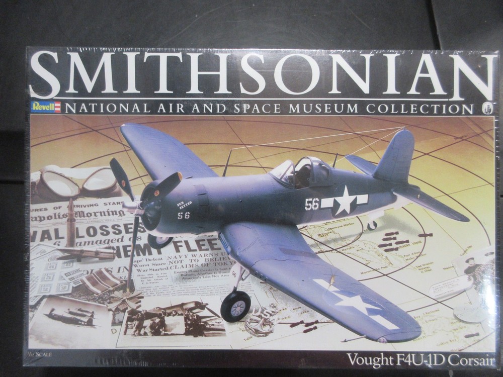 REVELL SMITHSONIAN 1/32 VOUGHT F4U-1D CORSAIR #4472  vintage factory sealed