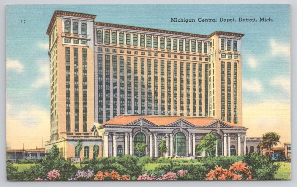 Vintage Michigan Central Depot Detroit MI Linen Postcard Posted 1940s
