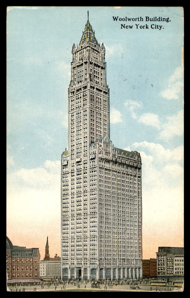 Postcard Woolworth Building in New York City