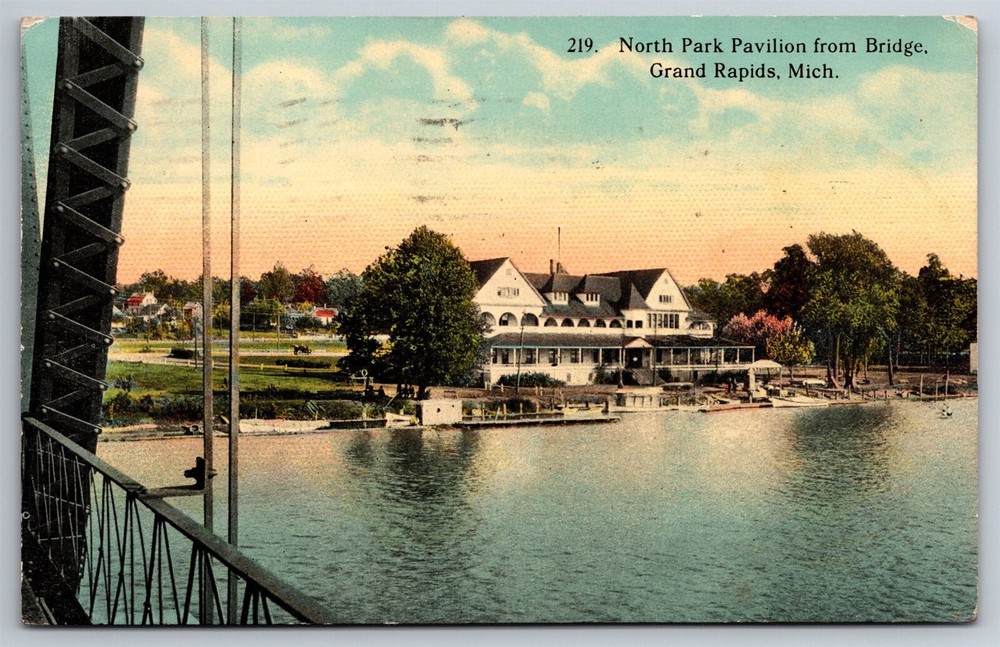 Pavilion In North Park From The Bridge Grand Rapids MI C1913 Postcard N25