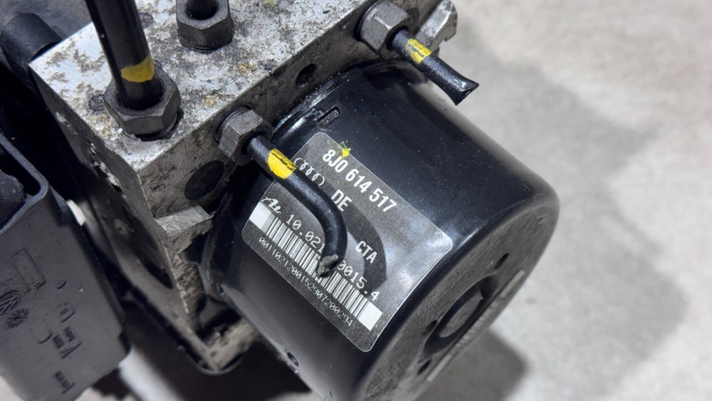 8J0614517 ABS block pump hydraulic block for Volkswagen Seat Skoda Audi