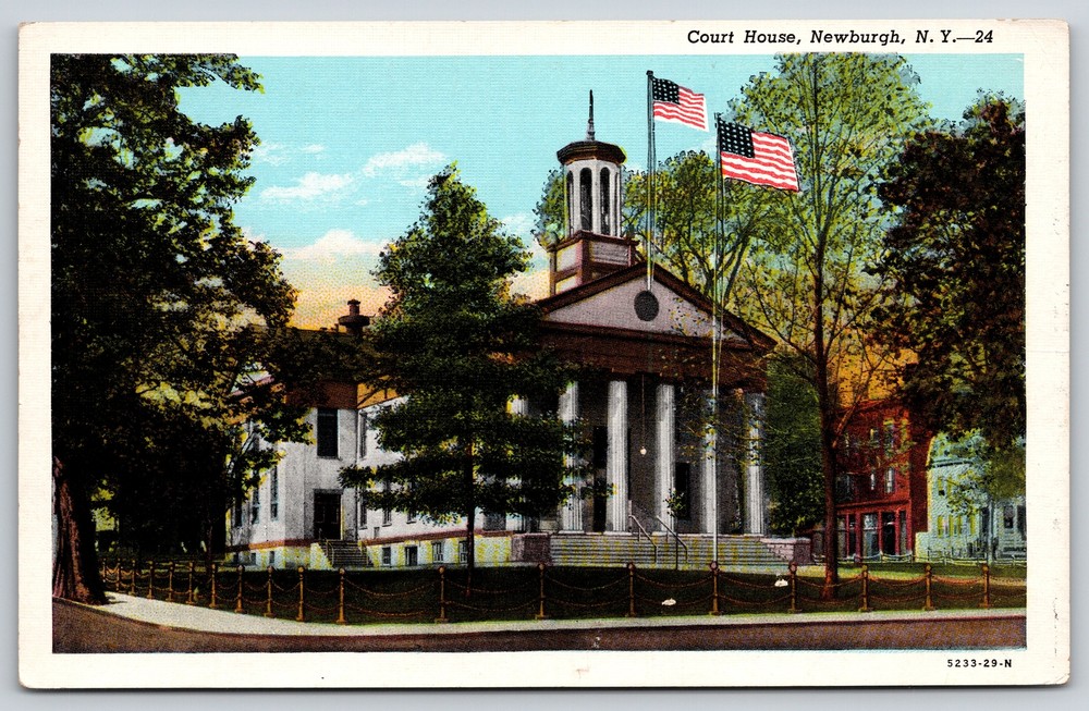 Newburgh New York~Court House Bldg Street View~US Flag~Vintage Linen Postcard