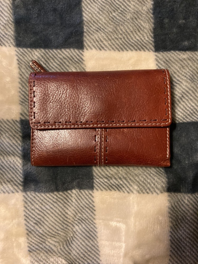 Fossil Trifold Leather Wallet with Clasp Cover - Brown