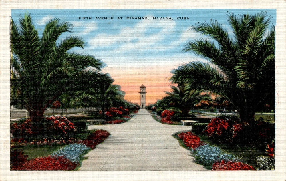 FIFTH AVENUE, MIRAMAR, HAVANA, CUBA, Postcard