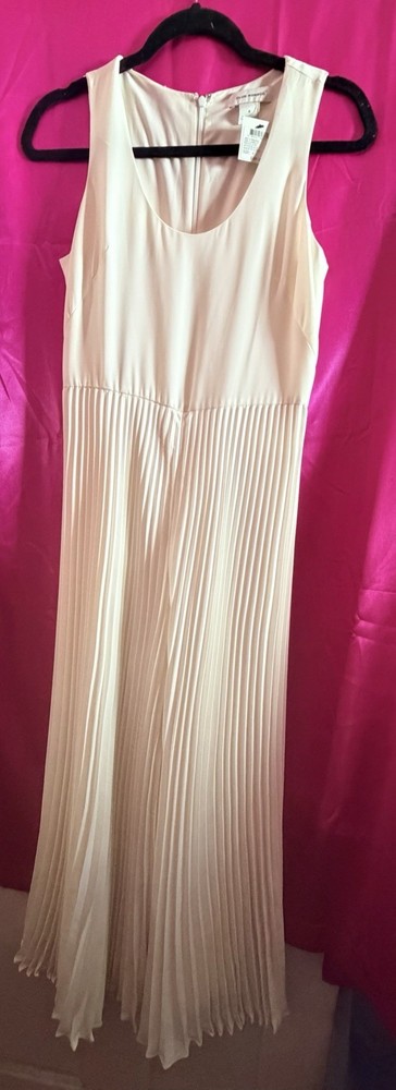 Club Monaco White Pleated Sleeveless Round Neck Zip Jumpsuit Size 4
