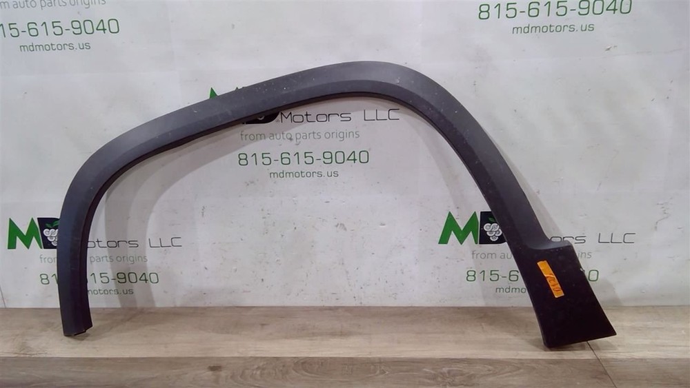 2019-2021 JEEP CHEROKEE FRONT LEFT SIDE WHEEL OPENING FLARE MOLDING 68315995AD