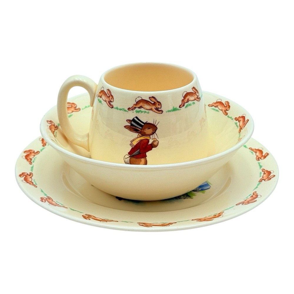 Royal Doulton Bunnykins 3 pieces Child Set Plate Bowl Mug / Cup