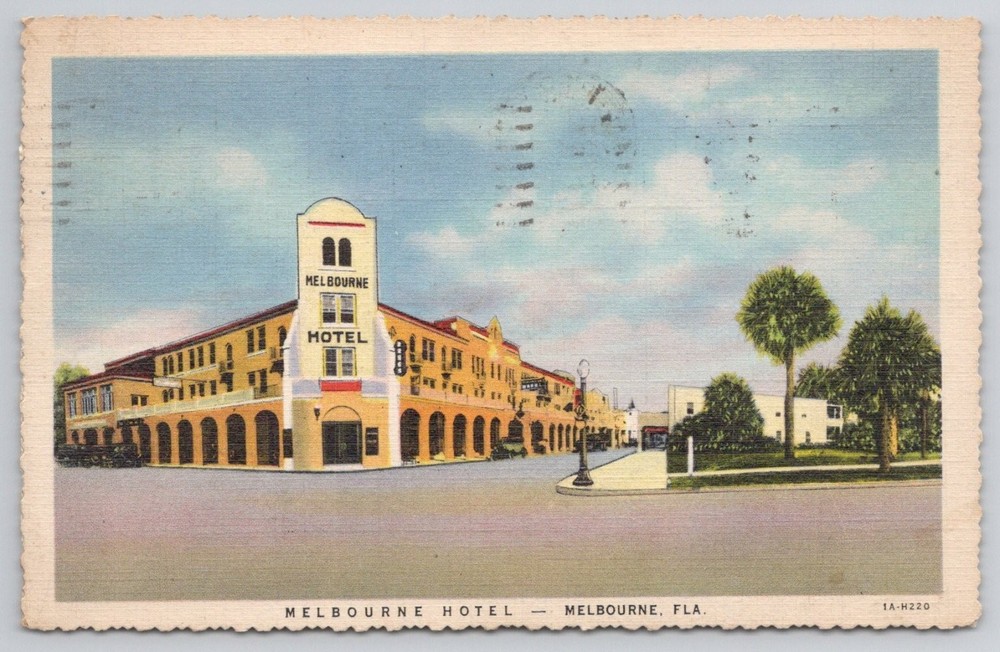 Vintage 1938 Melbourne Hotel Florida Linen Postcard Curt Teich FL