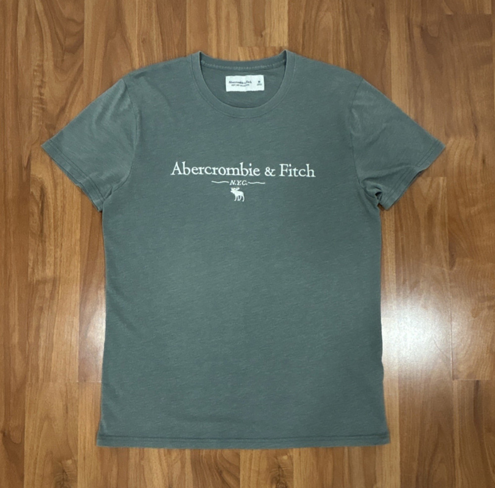 Abercrombie & Fitch Men's Green Short Sleeve Crew Neck Graphic Logo T-Shirt M