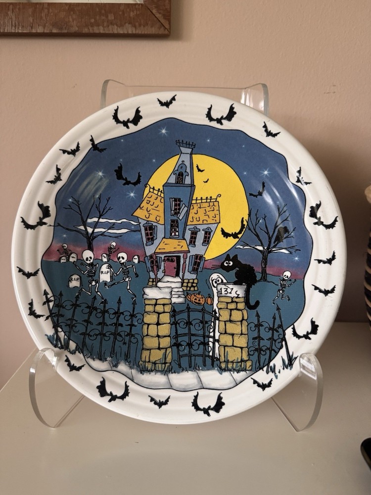 RARE Retired Fiesta Ware “Halloween Nights” Haunted House Cat Luncheon Plate, 9”