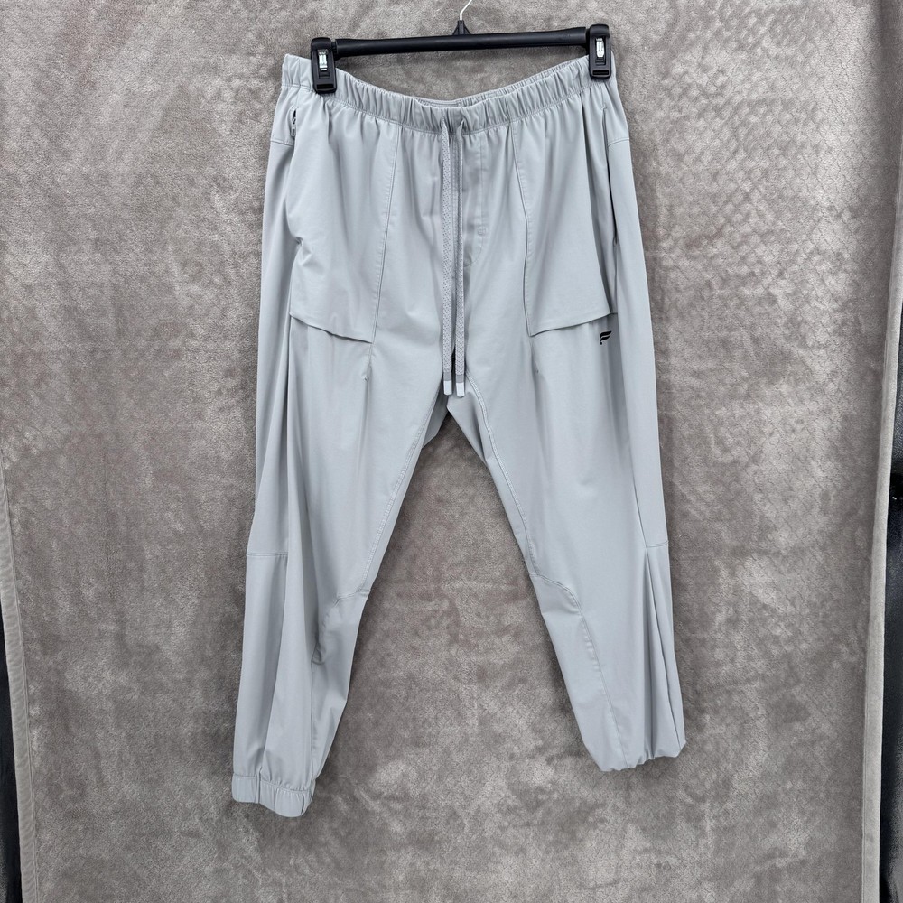 Fabletics Pants Mens XL Gray Stretch Joggers XL Short Elastic Pockets Athletic