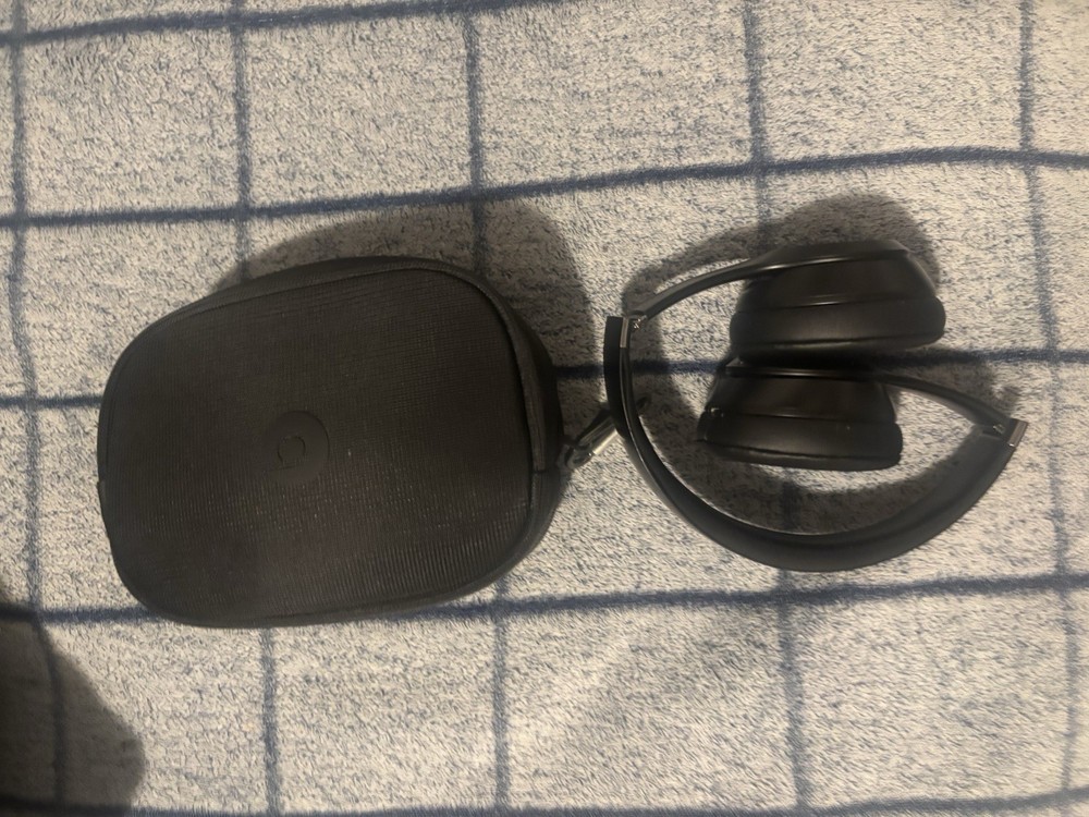 Beats by Dr. Dre Fit Pro Black Wireless Noise-Cancelling