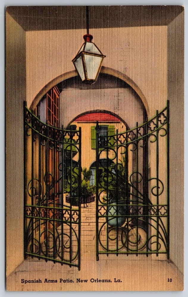 New Orleans Louisiana~Spanish Arms Patio & Gate~Vintage Linen Postcard
