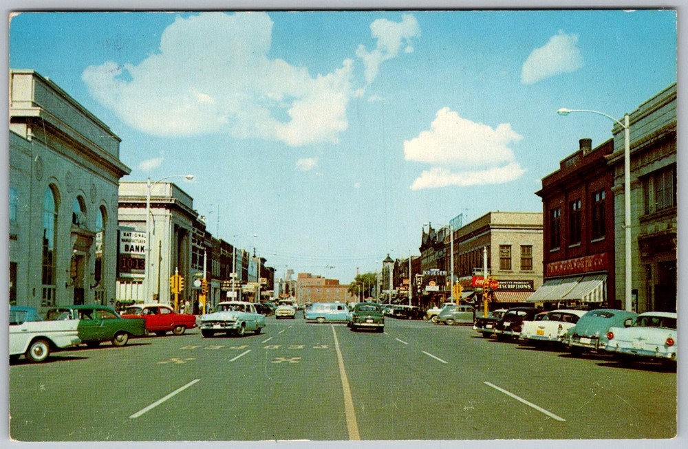 Vtg Postcard Downtown Street Scene Neenah, WI 1960s