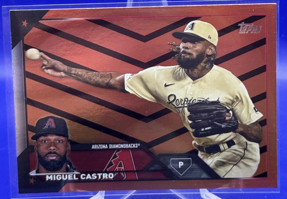 2023 Topps Update Miguel Castro #US284 Orange Black Foil Parallel Arizona Diamondbacks