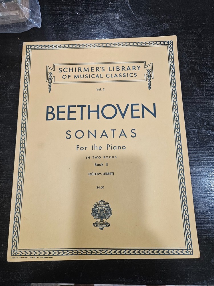 Beethoven: Sonatas for the Piano Book II (Schirmer's Library.