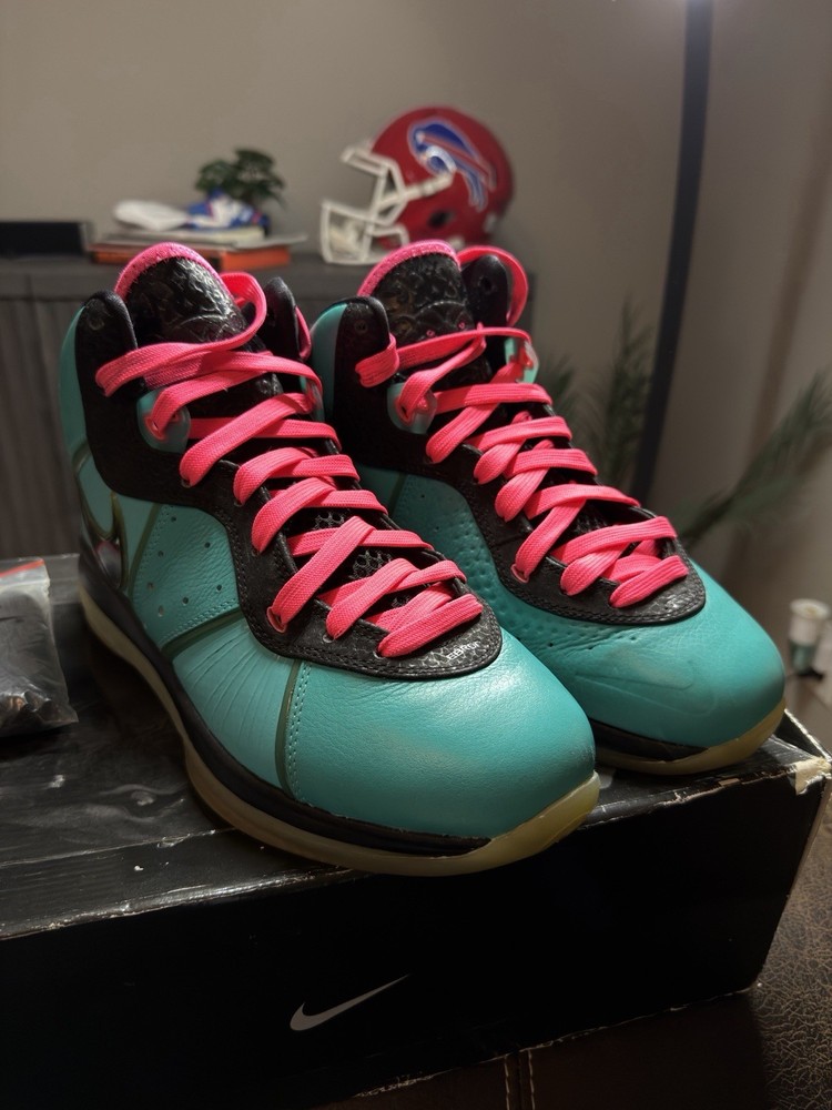 LeBron 8 NIKE SOUTH BEACH PREHEAT ORIGINAL 2010 Release Sz 8.5 LAKERS HEAT CAVS