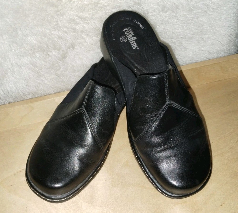 Cobbie Cuddlers Poron 4000 Lifetime Comfort 6.5 Wide Mule Black Leather Wedge